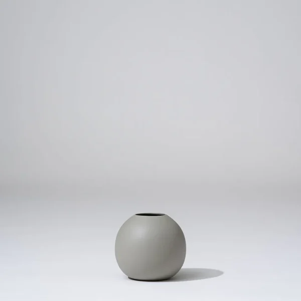 Marmoset Found Ceramics | Decorating | Cloud Bubble Vase Dove Grey (S)