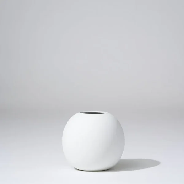 Marmoset Found Ceramics | Decorating | Cloud Bubble Vase Snow (M)