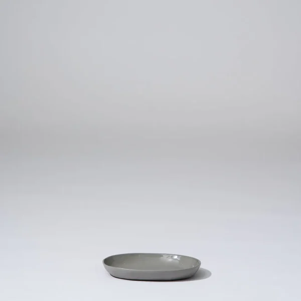 Marmoset Found Ceramics | Plates | Cloud Oval Plate Dove Grey (S)