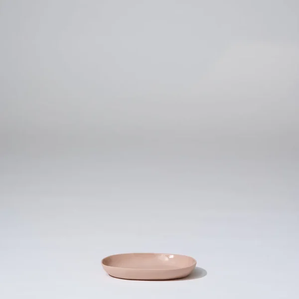 Marmoset Found Ceramics | Plates | Cloud Oval Plate Icy Pink (S)