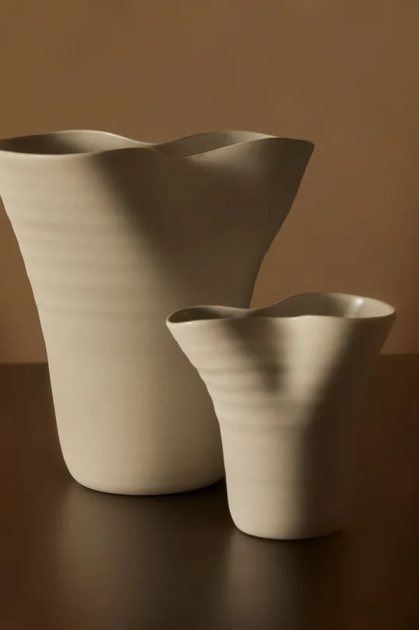 Marmoset Found Ceramics | Decorating | Cloud Sunday Vase Moss (M)