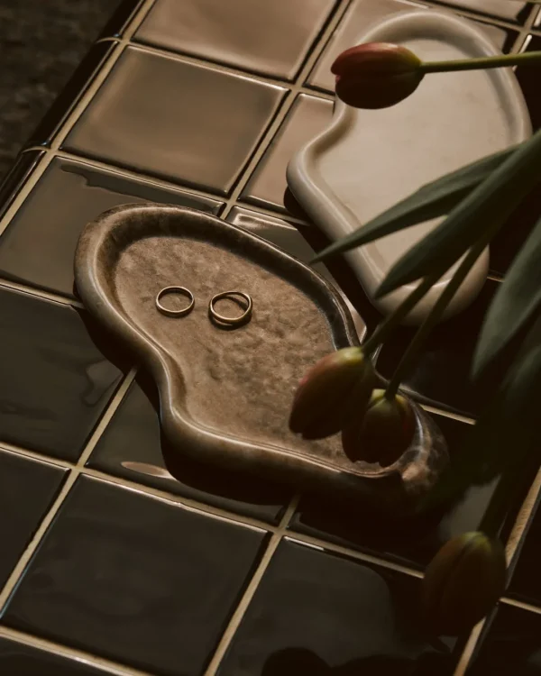 Marmoset Found Decorating | Marble Puddle Tray Biscotti