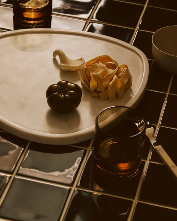 Marmoset Found Decorating | Marble Tray Oblong White Marle