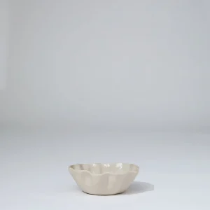 Marmoset Found Ceramics | Bowls | Ruffle Bowl Chalk White (S)