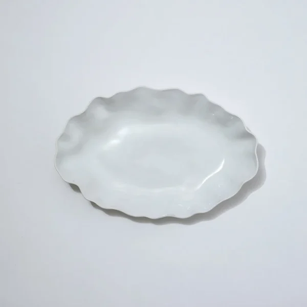 Marmoset Found Serving Platters & Trays | Ceramics | Ruffle Rectangle Platter Snow White (XL)