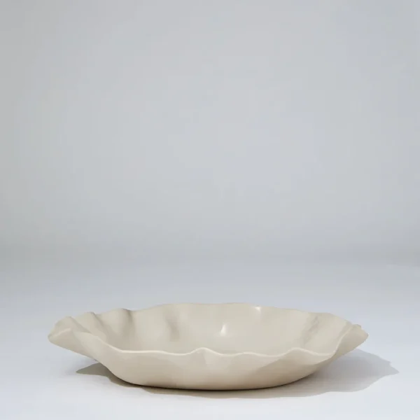 Marmoset Found Serving Platters & Trays | Ceramics | Ruffle Round Platter Chalk White (XL)