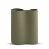 Marmoset Found Decorating | Vases & Vessels | Smooth Infinity Vase Leaf (M)