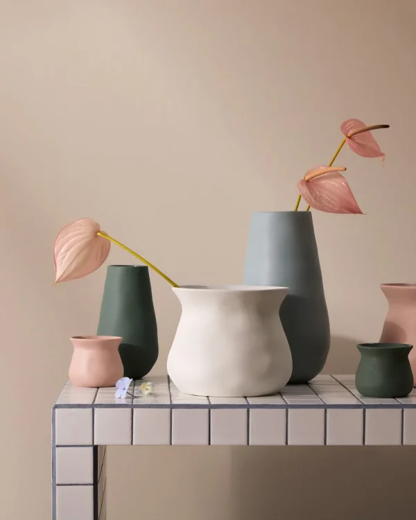 Marmoset Found Ceramics | Decorating | Tubby Vase Moss (XS)